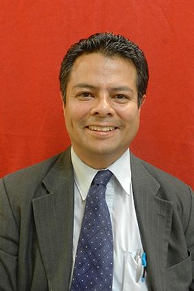 Mtro. Carlos Angulo